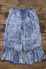 Load image into Gallery viewer, Blue Haven Bloomers - Chambray