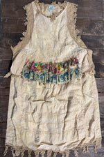 Load image into Gallery viewer, Ruffle Up High-Lo Top - Parchment Floral