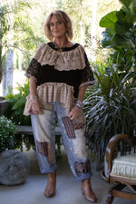 Load image into Gallery viewer, Echo In Lace Top - Midnight