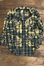 Load image into Gallery viewer, Crisp Morning Air Flannel - Emerald/Black