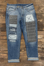 Load image into Gallery viewer, Stitched In Dreams Jeans