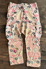 Load image into Gallery viewer, Tripping Daisy's Pants