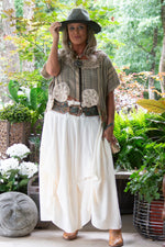 Load image into Gallery viewer, Ruffled Up Skirt - Parchment
