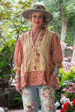 Load image into Gallery viewer, Garden Day Dream Top - Ruby Dot
