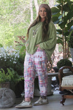 Load image into Gallery viewer, Traveling On Pants - Blue/Pink Plaid
