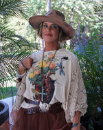 Load image into Gallery viewer, Be Free Top - Growth
