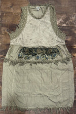 Load image into Gallery viewer, Ruffle Up High-Lo Top - Stone Floral
