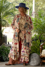 Load image into Gallery viewer, Traveling About Duster
