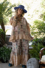 Load image into Gallery viewer, Around The Meadow Top
