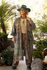 Load image into Gallery viewer, Tracing Memories Duster
