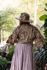 Load image into Gallery viewer, Nomad Blooms Top
