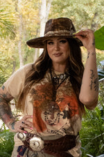 Load image into Gallery viewer, Moon Dance Tee - Meadow Looks
