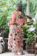 Load image into Gallery viewer, Ruffle Up High-Lo Top - Floral Dreams
