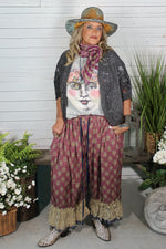 Load image into Gallery viewer, Golden Melody Top - Charcoal
