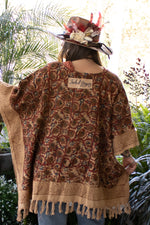 Load image into Gallery viewer, Fall Breeze Kimono
