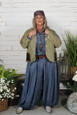 Load image into Gallery viewer, Mosslight Jacket - Moss Green
