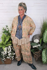 Load image into Gallery viewer, Sagebrush Sky Jacket - Tan
