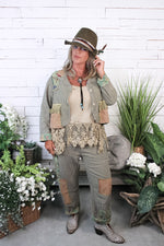 Load image into Gallery viewer, Blue Willow Jacket - Stripe
