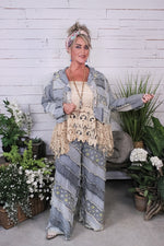 Load image into Gallery viewer, Daisy Daydream Jacket - Chambray
