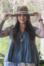 Load image into Gallery viewer, Come Along Tank
