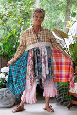 Load image into Gallery viewer, Rays Of Love Tunic - Multi Plaid
