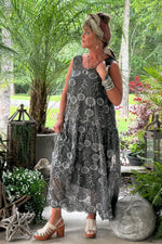 Load image into Gallery viewer, Garden Bliss Dress - Vintage Black

