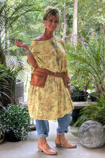 Load image into Gallery viewer, Be True Tunic - Meadow Mist
