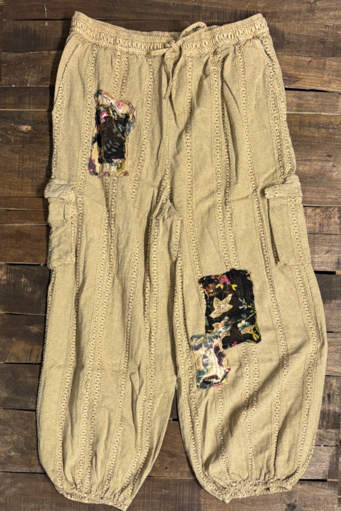 Sun Woven Petals Pants