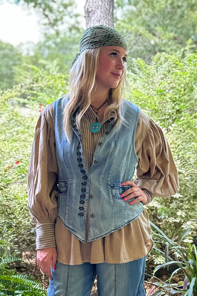 Mesmerized Vest - Chambray