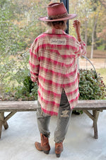 Load image into Gallery viewer, Early Morning Walks Flannel - Magenta
