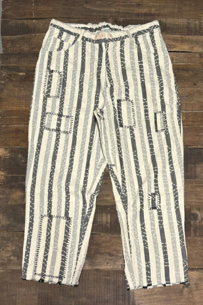 Traveling On Pants - Stripe