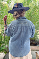 Load image into Gallery viewer, In And Out Jacket - Chambray
