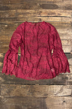 Load image into Gallery viewer, Garden Tea Lace Top - Berry
