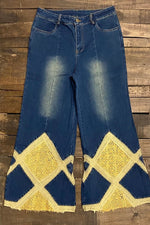 Load image into Gallery viewer, Feeling Hippie Jeans
