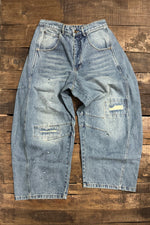 Load image into Gallery viewer, Barrel Of Dreams Jeans - Medium Wash
